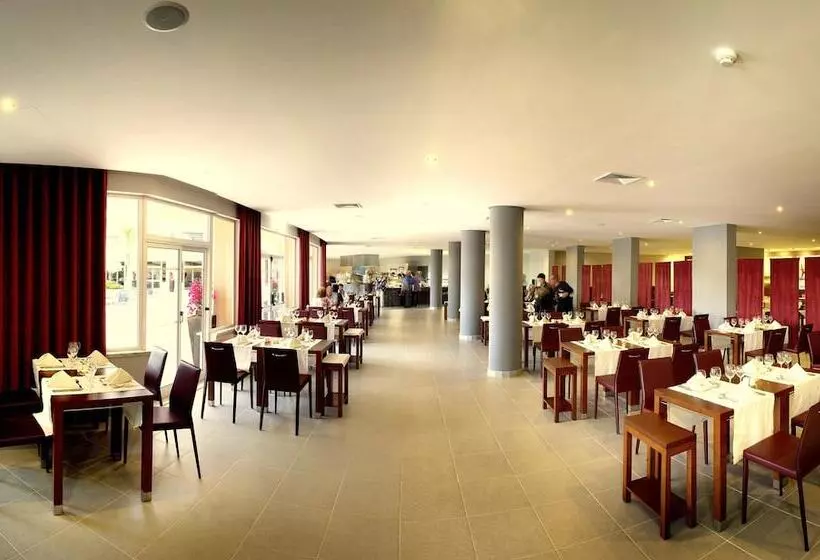 Отель Vila Gale Nautico