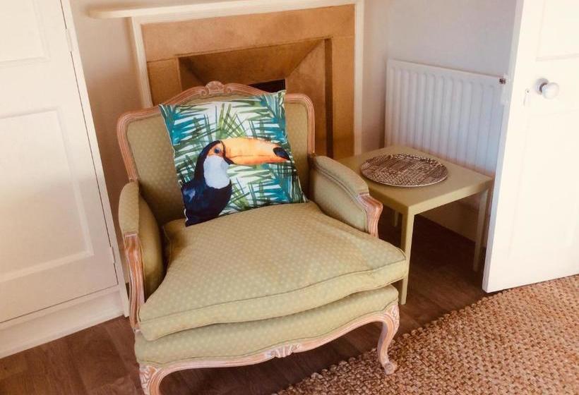 مبيت وإفطار Whatley House