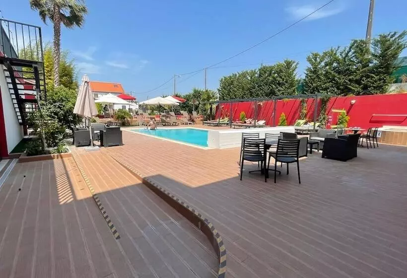 Hotelli Villa 3 Caparica   Lisbon Gay Beach Resort
