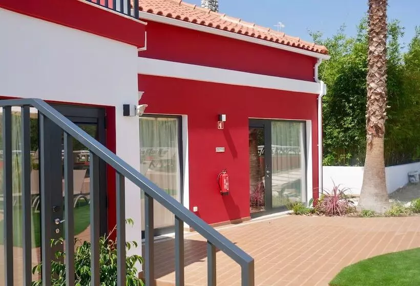 Hotelli Villa 3 Caparica   Lisbon Gay Beach Resort