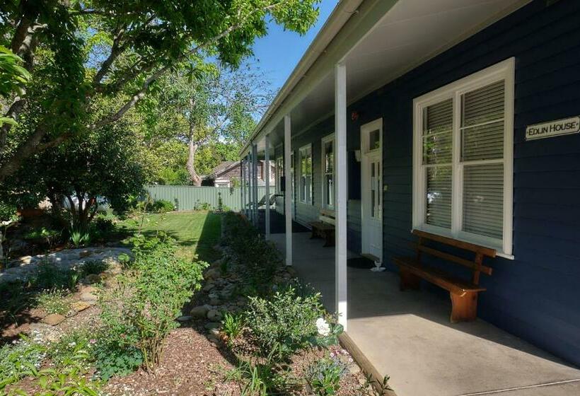 بنسيون Edlin House