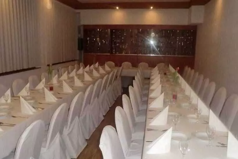 Majatalo Waldheim Nürtingen