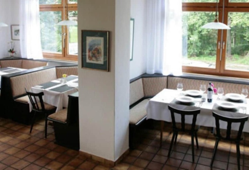 Пансион Waldheim Nürtingen