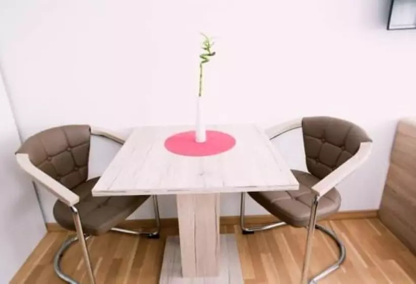 Majatalo Waldheim Nürtingen