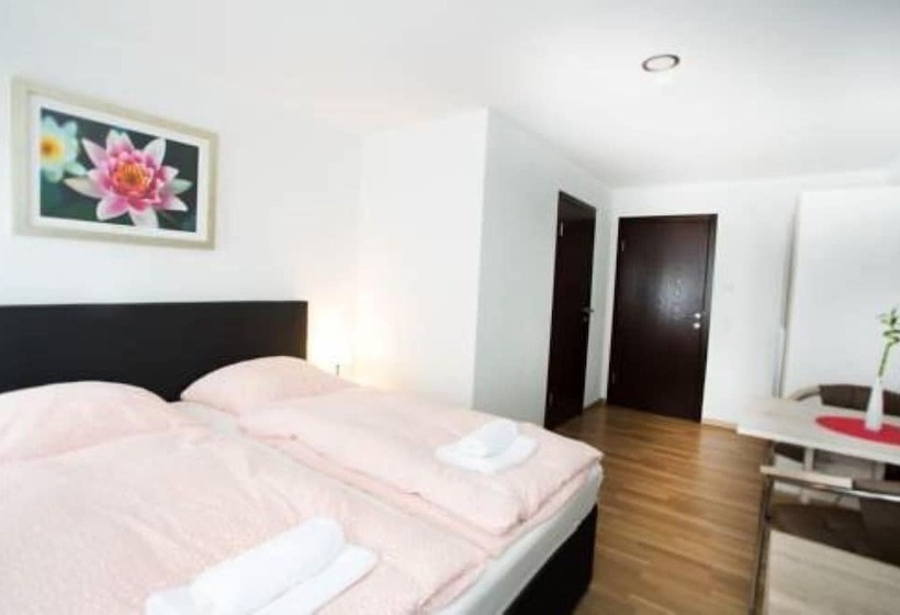 Пансион Waldheim Nürtingen