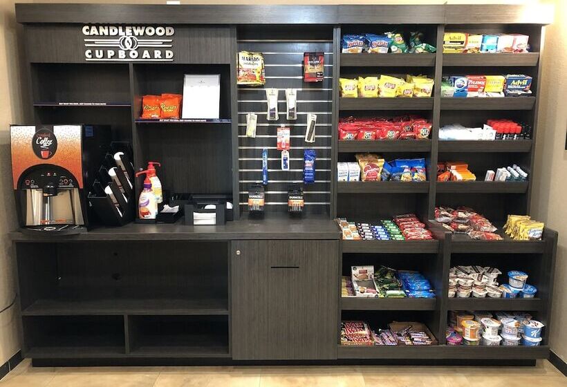 Отель Candlewood Suites   Panama City Beach Pier Park, An Ihg