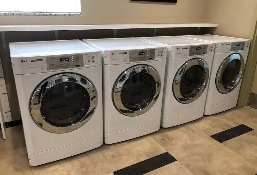 Hotelli Candlewood Suites   Panama City Beach Pier Park, An Ihg