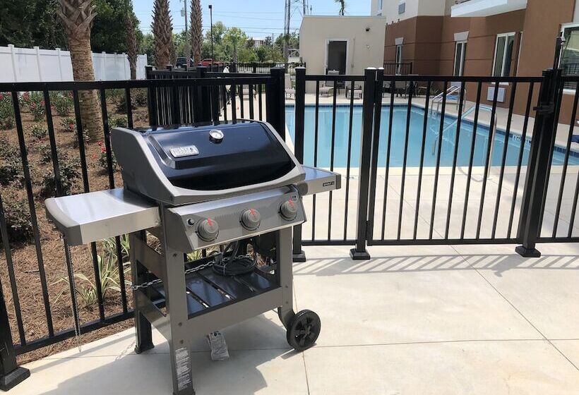 Отель Candlewood Suites   Panama City Beach Pier Park, An Ihg