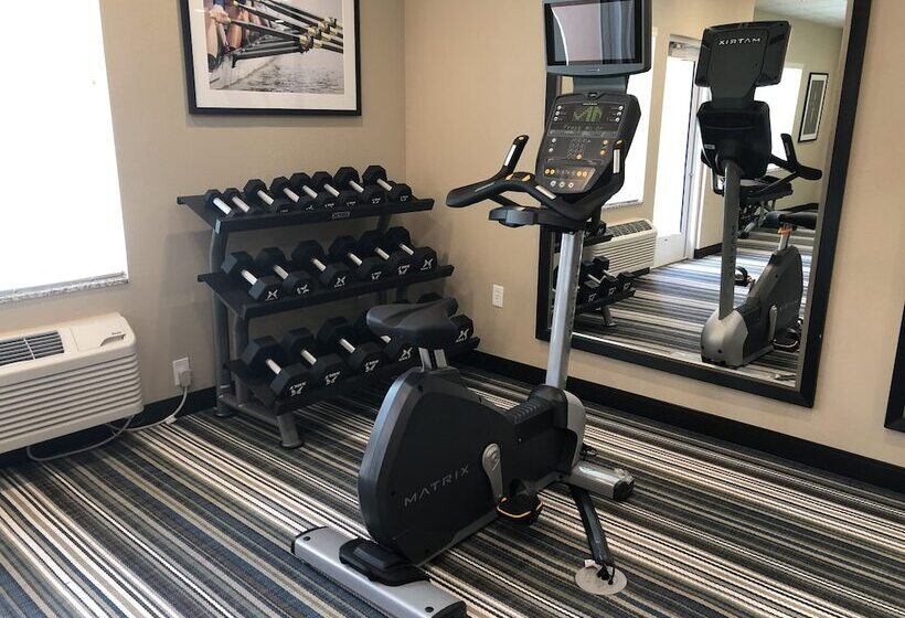 Отель Candlewood Suites   Panama City Beach Pier Park, An Ihg