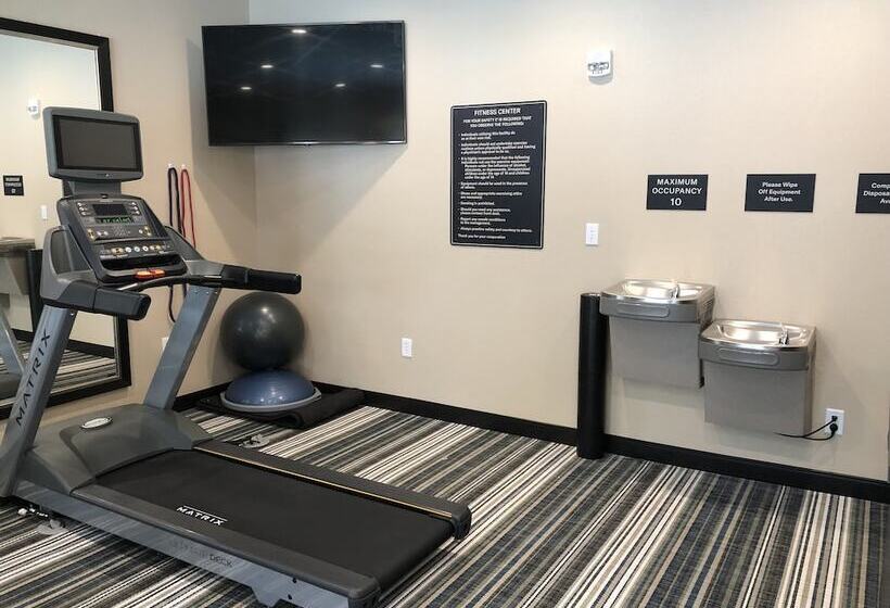 Отель Candlewood Suites   Panama City Beach Pier Park, An Ihg