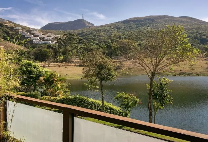 Hotelli Escarpas Eco Village