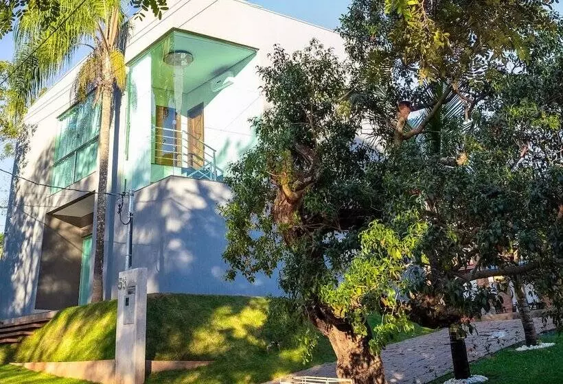 Hotelli Escarpas Eco Village