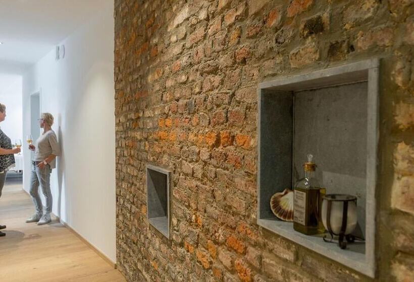 Отель Hensens Residenz