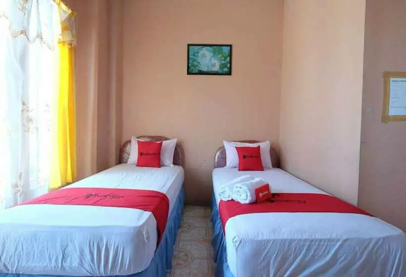 Majatalo Reddoorz Near Mangrove Forest Kupang