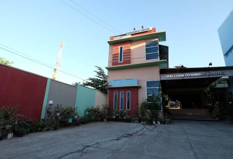 Pension Reddoorz Near Mangrove Forest Kupang