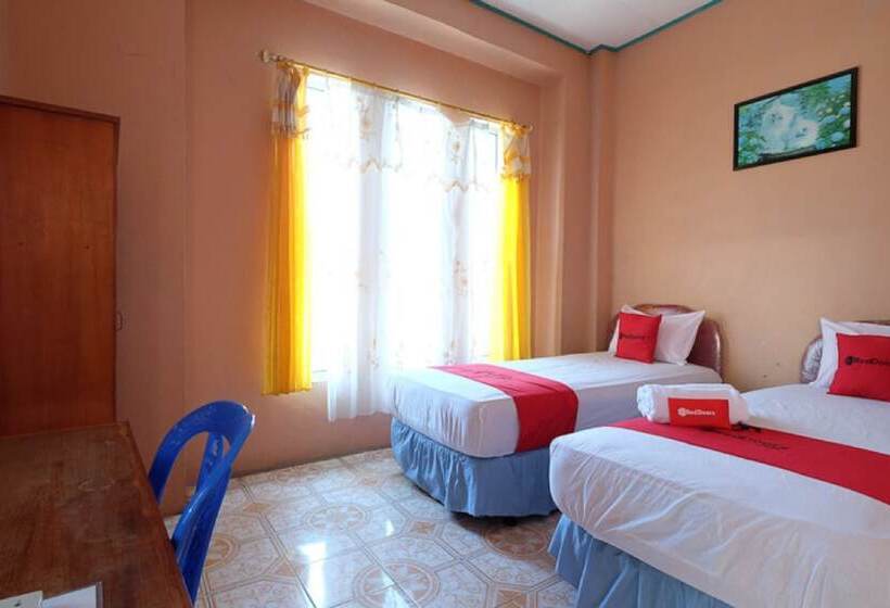 Pension Reddoorz Near Mangrove Forest Kupang