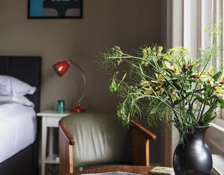 مبيت وإفطار Washington House