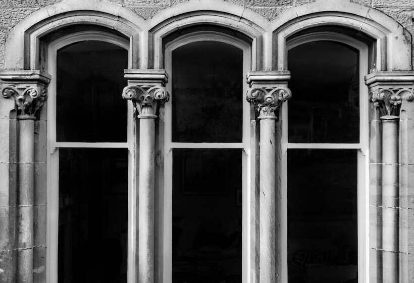 مبيت وإفطار Washington House