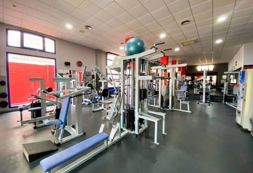 Hostel Gym Canovas Nerja