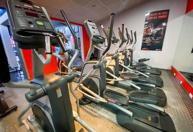 Hostel Gym Canovas Nerja