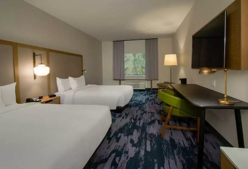 Hotelli Fairfield Inn & Suites Duncan