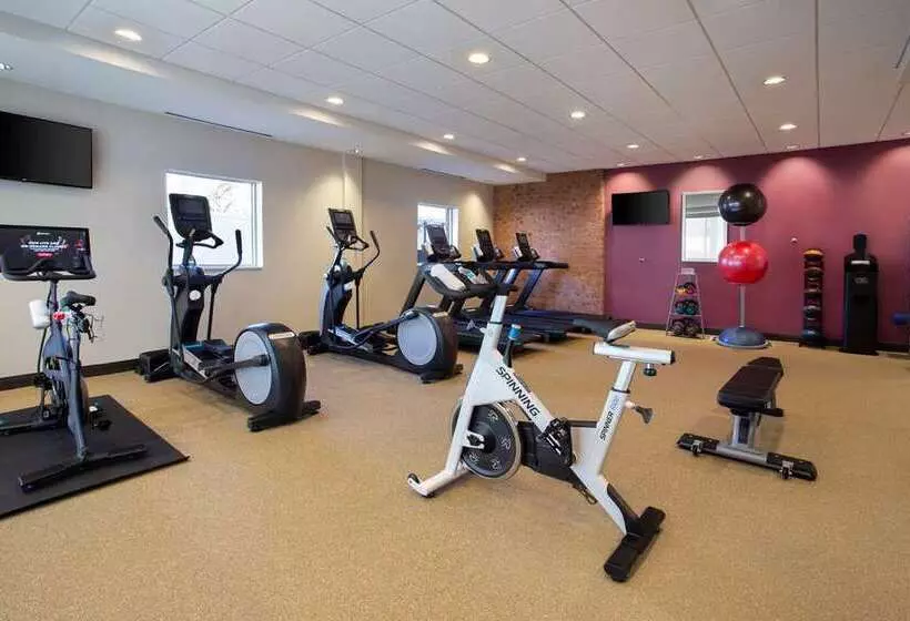 Hotelli Home2 Suites By Hilton Lewes Rehoboth Beach