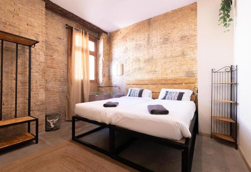 تختخواب و صبحانه Birdhouse