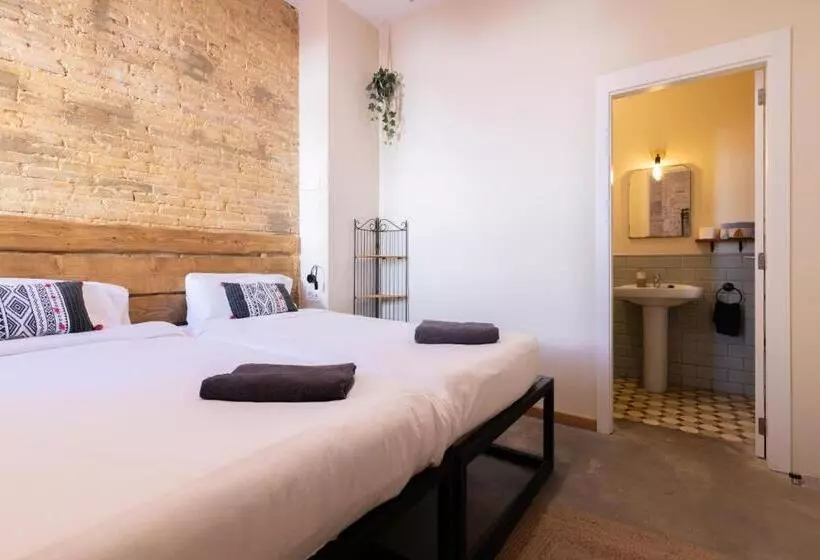 تختخواب و صبحانه Birdhouse