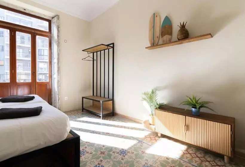 تختخواب و صبحانه Birdhouse