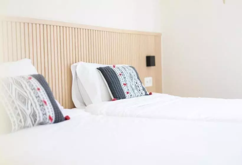 تختخواب و صبحانه Birdhouse