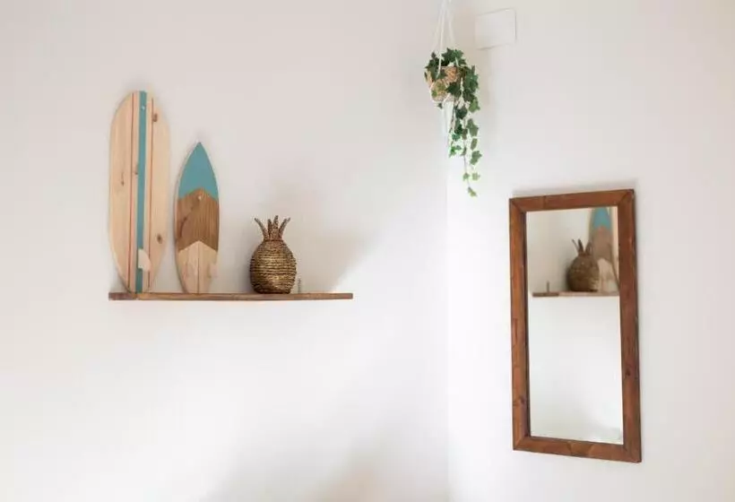 تختخواب و صبحانه Birdhouse