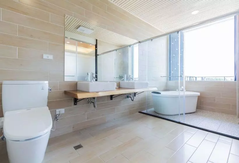 تختخواب و صبحانه Green Light Villa