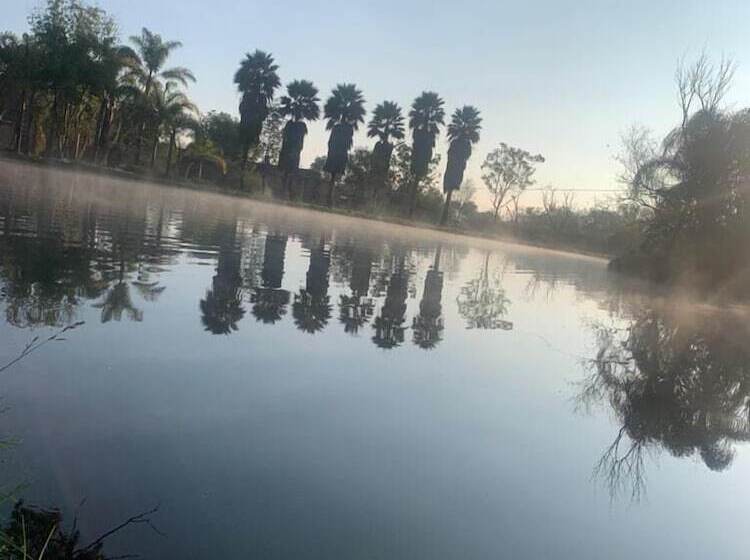 فندق ريفى Hacienda Tzintzimeo