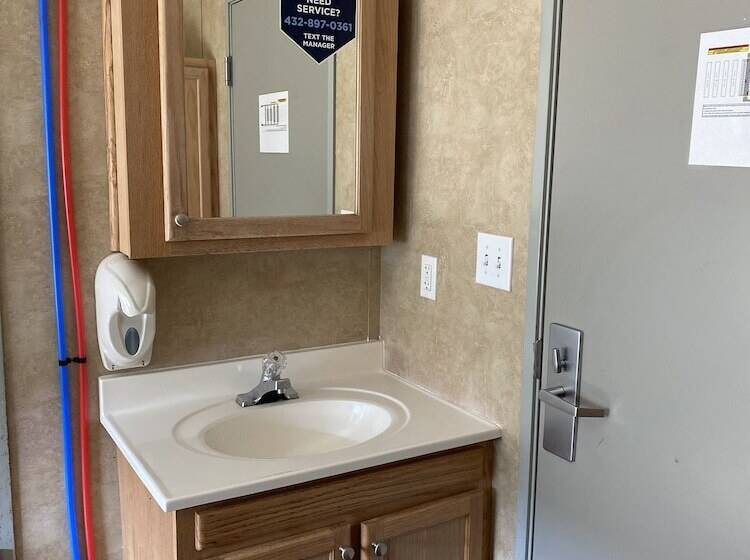 ホテル Target Hospitality Odessa East Lodge