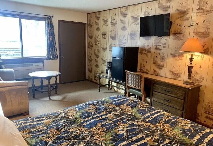 فندق على الطريق Hidden Lake Resort