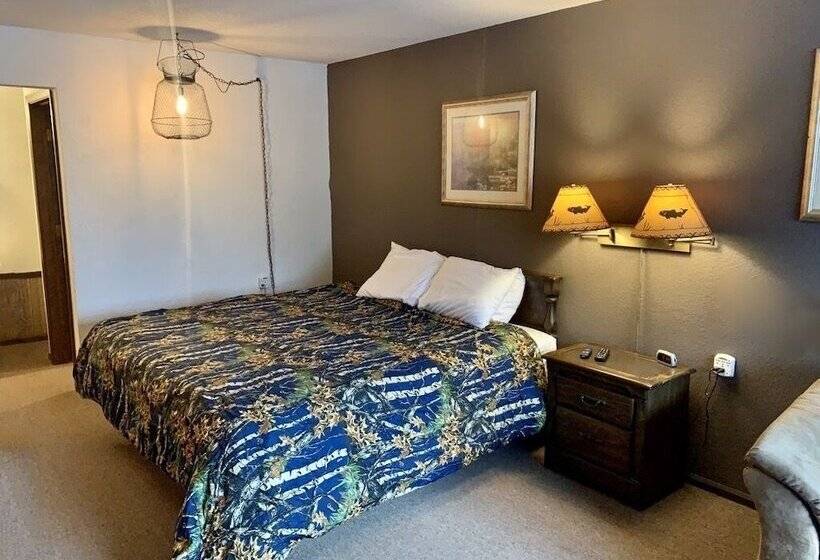 فندق على الطريق Hidden Lake Resort