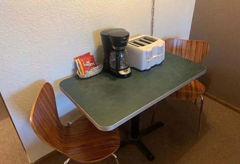 Motelli Hidden Lake Resort