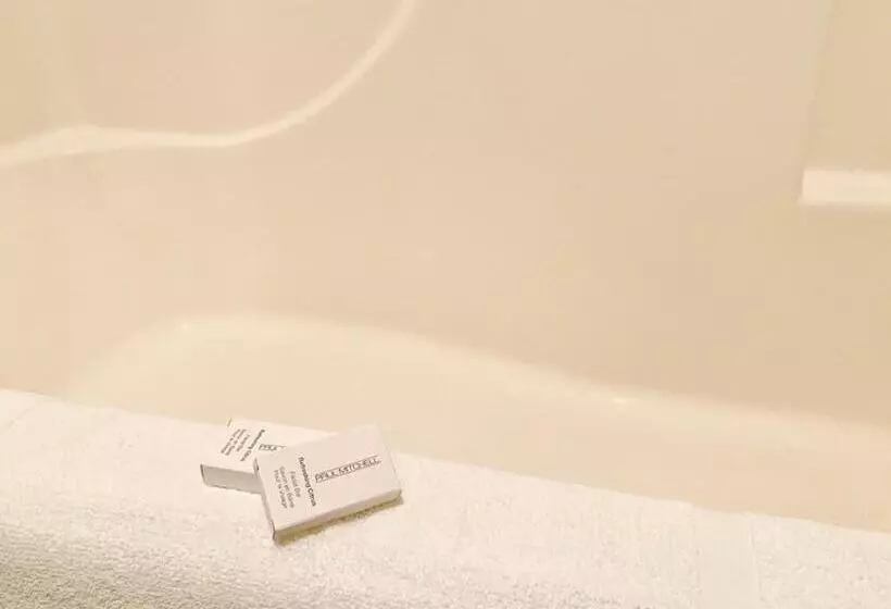 Motelli Hidden Lake Resort