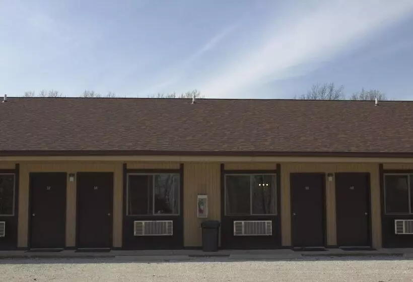 Motelli Hidden Lake Resort