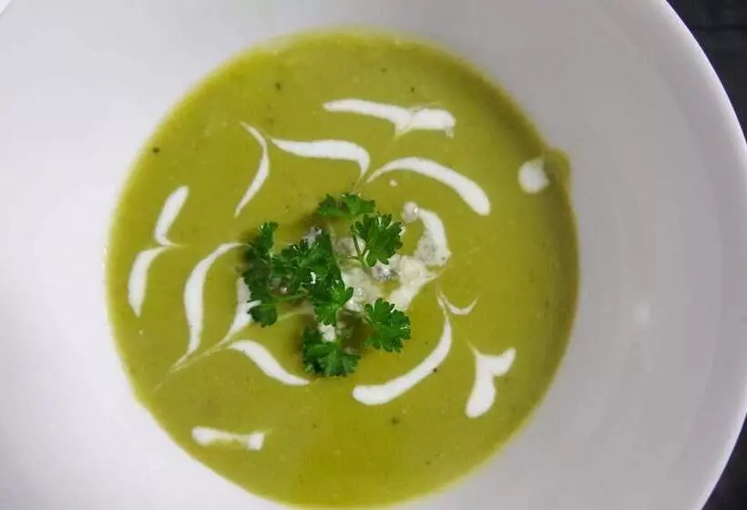 پانسیون Seven Fountains Farm