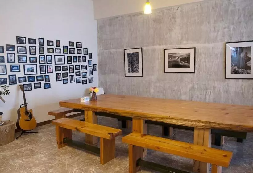 Hopemonkey Hostel