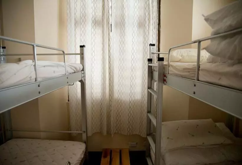 Hopemonkey Hostel
