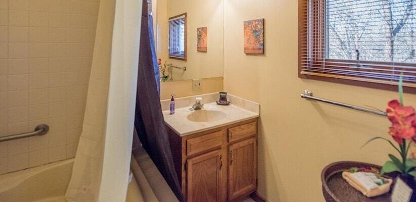 Heartland Country Resort & Lodge