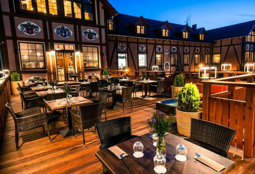 بنسيون Akademia Kuraszkow