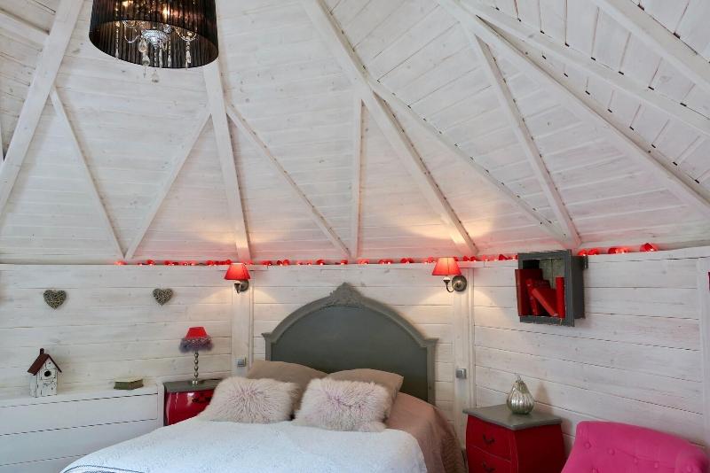 مبيت وإفطار Hebergement Insolite La Naomath