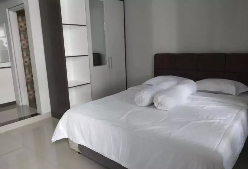 ホテル Oyo 3394 Apm Residence Syariah