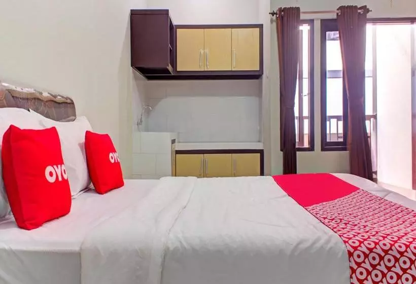 ホテル Oyo 3394 Apm Residence Syariah