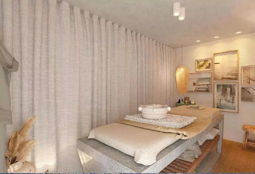 Retkeilymaja The Salty Pelican Yoga & Surf Retreat