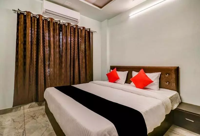Capital O Hotel Jd3 International