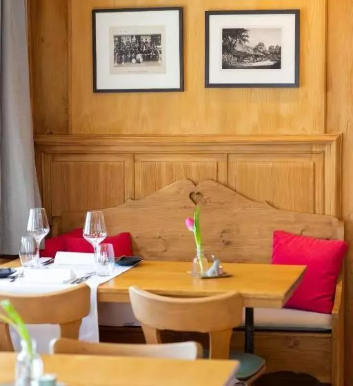 Hotelli Gasthof Zum Schlüssel